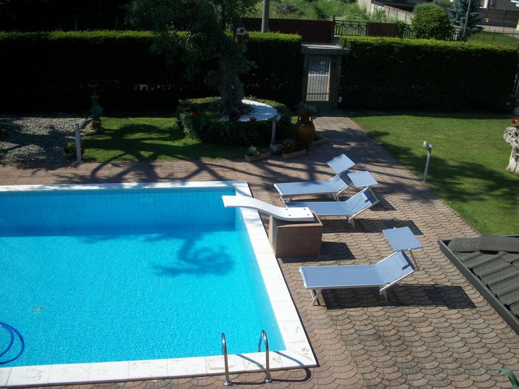 B&B Southitaly Бусто-Арсіціо Екстер'єр фото